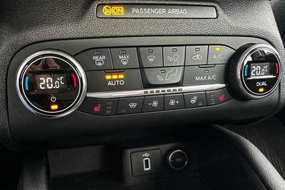 Ford Focus 1.5 EcoBoost Titanium aut