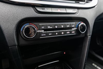 Kia Ceed 1.6 CRDi SCR L