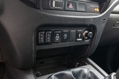 Mitsubishi L200 2.4 d