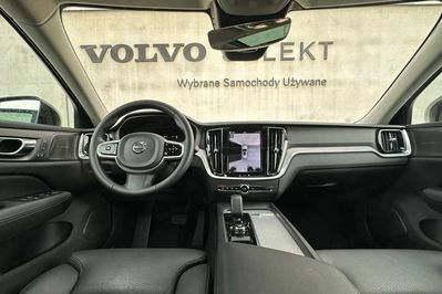 Volvo V60 B4 B Plus Dark aut