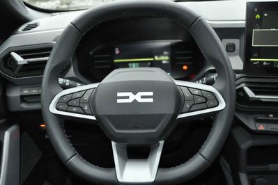 Dacia Duster Journey 1.8 Full Hybrid