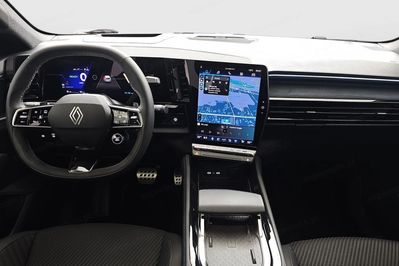 Renault Austral 1.2 E-Tech Full Hybrid 200 Esprit Alpine MMT