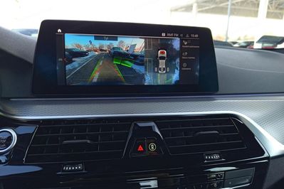 BMW Seria 5 520d xDrive M Sport