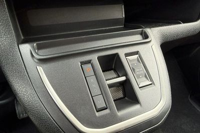 Peugeot Traveller 2.0 Long Business