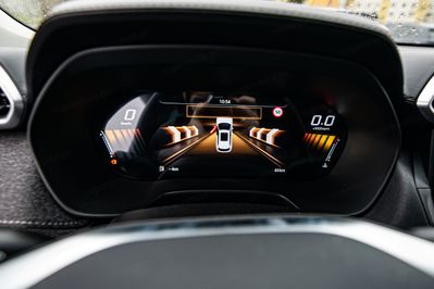 MG ZS 1.5  Standard MT