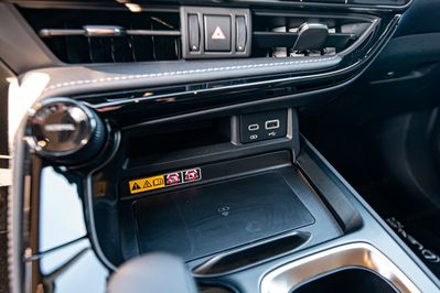 Lexus NX 450h+ Prestige 2.5 Plug-in Hybrid