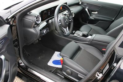 Mercedes CLA 200 d Progressive 8G-DCT