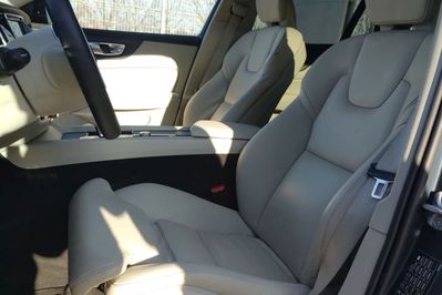 Volvo V60 B4 B Plus Dark aut