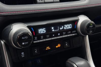 Toyota RAV4 2.5 Hybrid More Dynamic 4x4