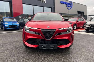 Alfa Romeo Junior Ibrida Q4