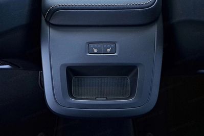 Volvo XC60 B5 B AWD Plus Dark