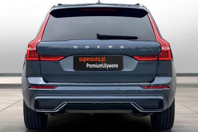 Volvo XC60 T8 Plug-In Hybrid AWD Plus Dark