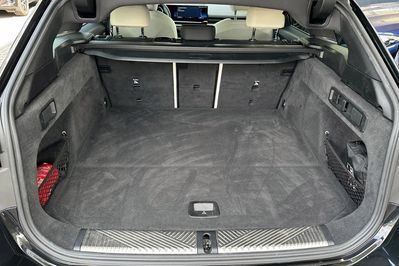 BMW Seria 5 Touring 520d xDrive M Sport