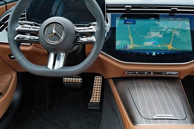 Mercedes Klasa E 220 d 4-Matic AMG