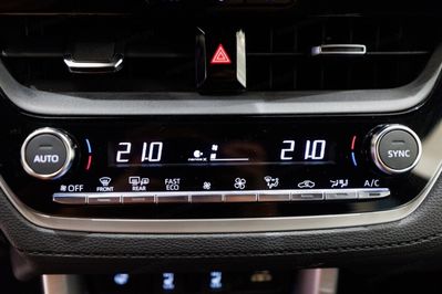 Toyota Corolla Cross 2.0 Hybrid Executive