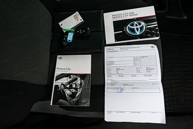 Toyota Proace City Verso Long Combi