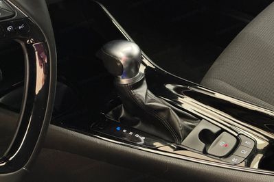 Toyota C-HR 1.8 Hybrid