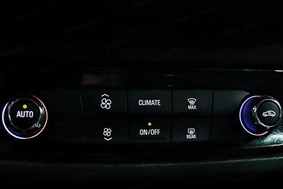 Opel Insignia 2.0 T GS Line