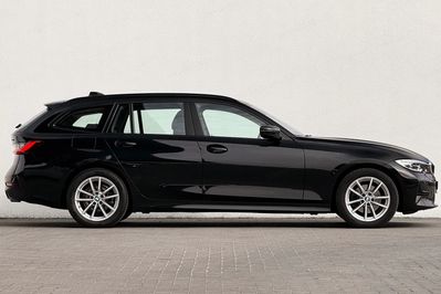 BMW Seria 3 Touring 320d xDrive Advantage