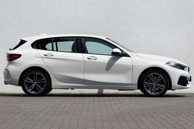 BMW Seria 1 118d Sport Line