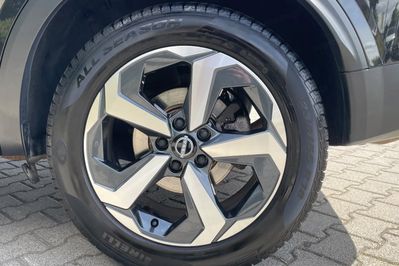 Nissan Qashqai 1.3 DIG-T N-Connecta Xtronic