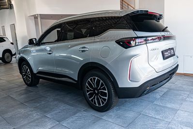 Chery Tiggo 7 Premium1.5 T-GDI Super Hybrid DHT