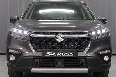 Suzuki S-Cross 1.4 SHVS Elegance 4WD
