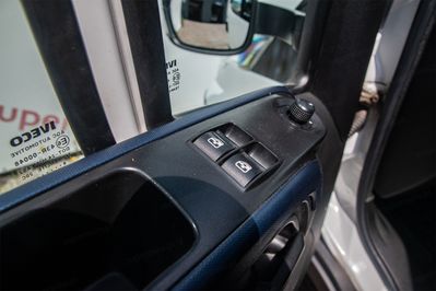 Iveco Daily Skrzynia otwarta
