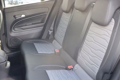 Jeep Avenger Overland 4xe 1.2 T3 mHEV eDCT6