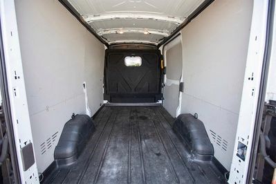 Ford Transit L2H2