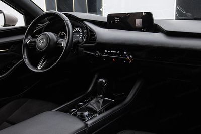 Mazda 3 2.0 Mhev Exclusive Line