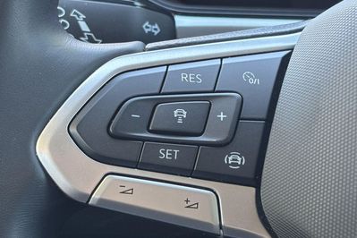 Volkswagen T-Roc TSI Life