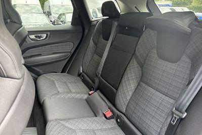 Volvo XC60 T6 Plug-In Hybrid AWD Core
