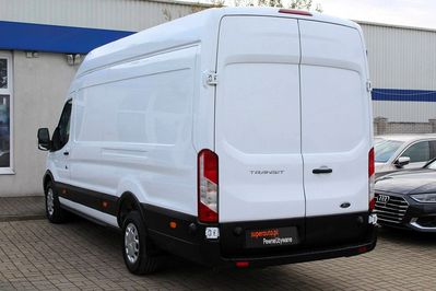 Ford Transit L4H3