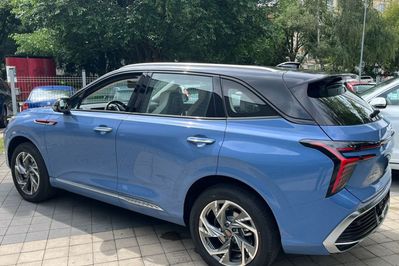 Hongqi HS3 1.5T FWD