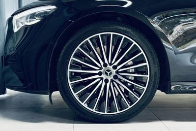 Mercedes Klasa E 220 d 4-Matic AMG