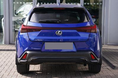 Lexus UX 300h F Sport Design Hybrid Dynamic Force