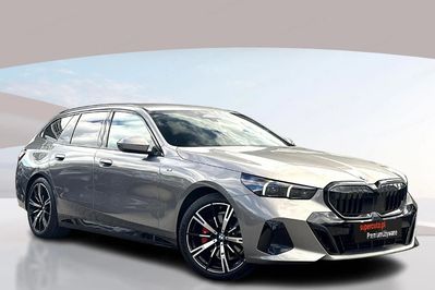 BMW Seria 5 Touring 520d xDrive M Sport