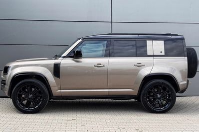 Land Rover Defender 110 P635 V8 Octa