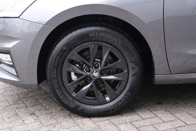 Skoda Fabia Drive 1.0 TSI
