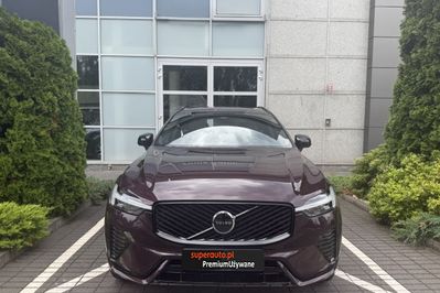 Volvo XC60 B5 B AWD Plus Dark
