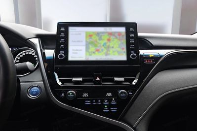 Toyota Camry 2.5 Hybrid Prestige