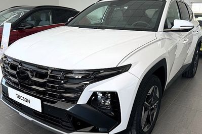 Hyundai Tucson 1.6 T-GDi HEV Executive 2WD aut