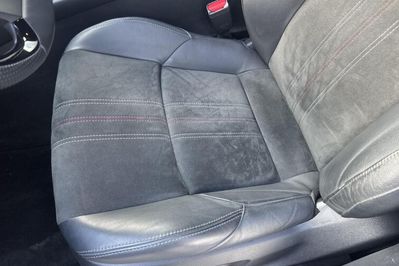 Toyota C-HR GR Sport 2.0 Hybrid