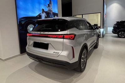 Chery Tiggo 7 Prestige 1.5 T-GDI Super Hybrid DHT