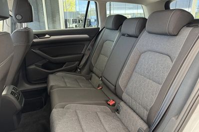 Volkswagen Passat 1.5 TSI Business