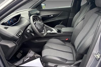Peugeot 3008 Allure Pack 1.5 BlueHDI EAT8