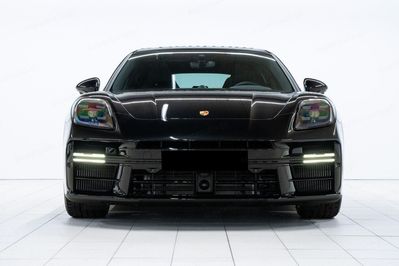Porsche Panamera 4 E-Hybrid