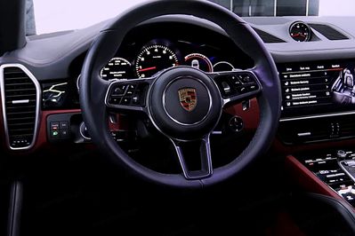 Porsche Cayenne Platinum Edition