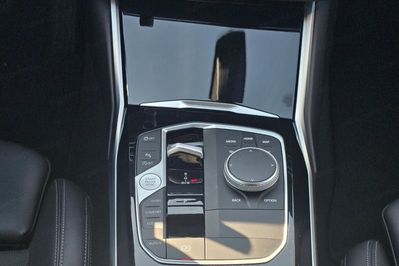 BMW Seria 3 318I Advantage